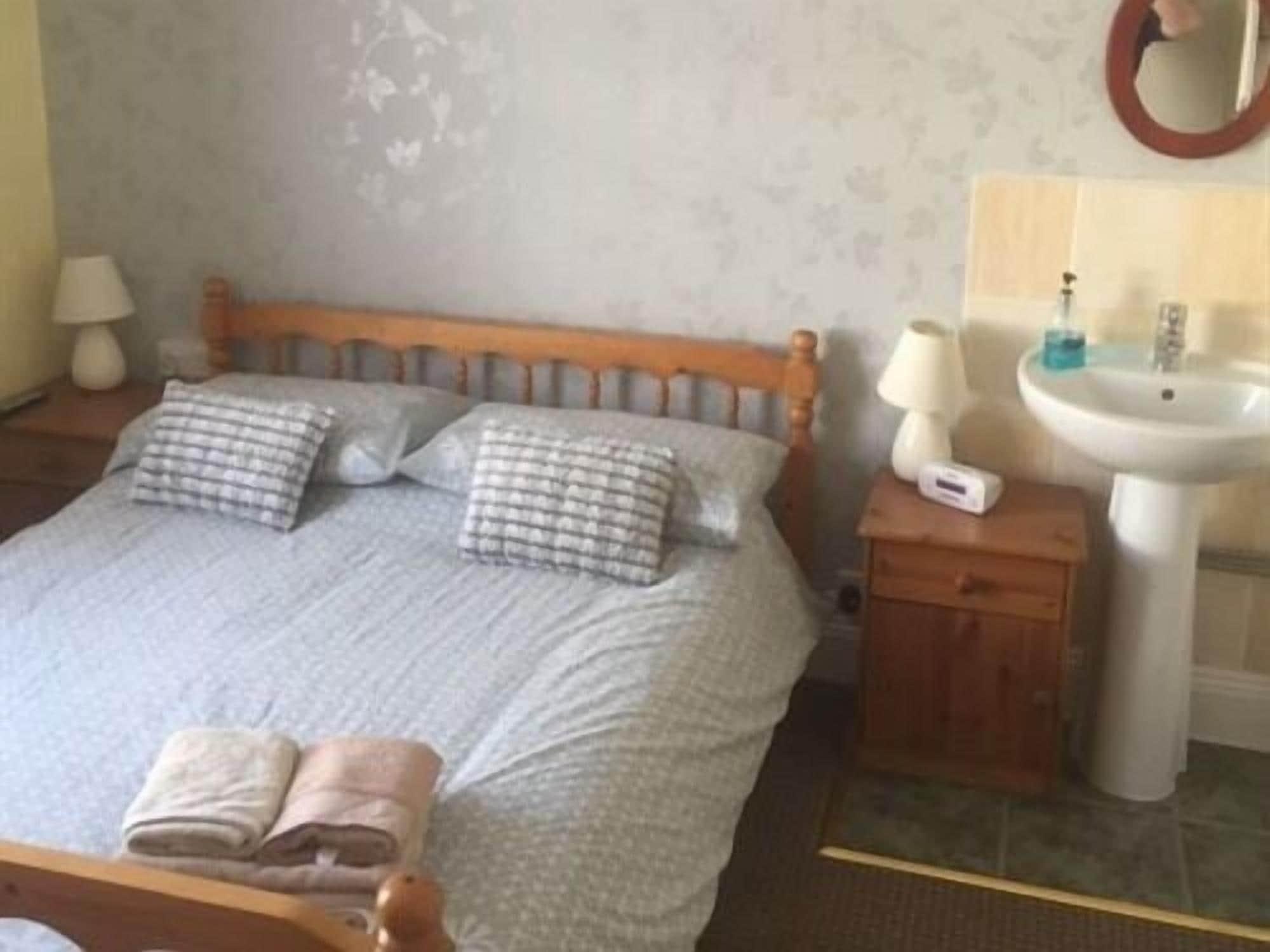 Jacaranda Hotel ペイントン エクステリア 写真
