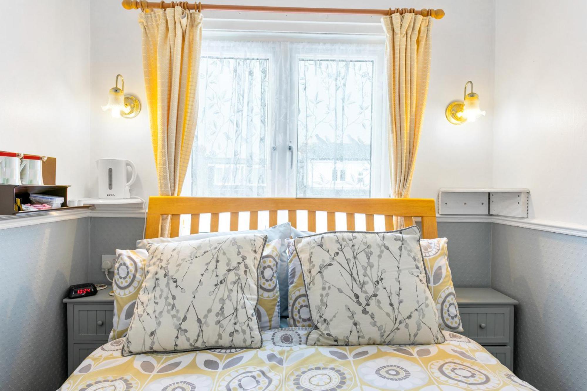 Jacaranda Hotel ペイントン エクステリア 写真